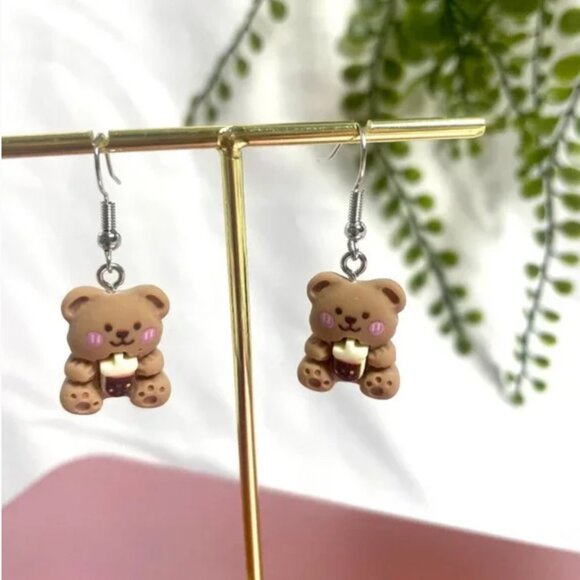 ⭐️❤️ FREE Bear Drink Boba Cute Coffee Animal Drop Girly Chic Glam Artsy Earrings - Picture 7 of 8